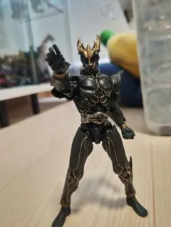 S.I.C.仮面ライダークウガ　コロセウム S.I.C.仮面ライダークウガ コロセウム - メルカリ