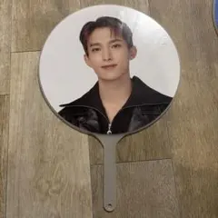 SEVENTEEN TOUR FOLLOW TOJAPAN うちわ ドギョ厶DKのサムネイル