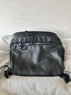 BROSKI AND SUPPLYブラック スリムバックパックのサムネイル