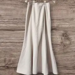 グレイル　マーメイド　スカート