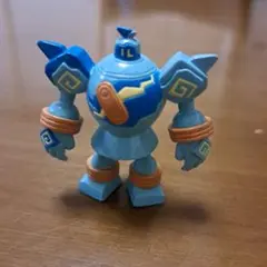 モンコレ　ゴルーグ　フィギュア