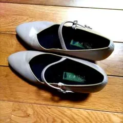 Item thumbnail for item 7ccbdbfc-e6cc-42db-933d-419e15429696