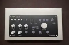 【オーディオインターフェース】UR28M【Steinberg】 Steinbergより、デスクトップタイプのボディに、D-PRE マイク