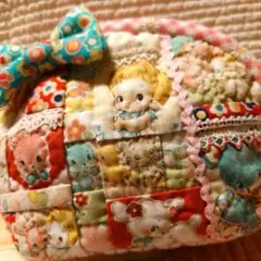 ハンドメイド　大きめパッチワークポーチ
