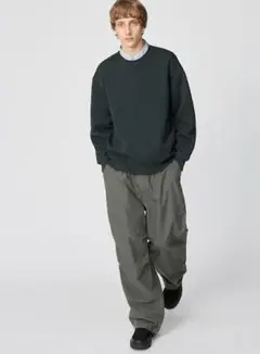 ユニクロC　ワイドパラシュートパンツ　カーキM