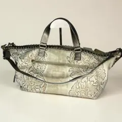 【Lekondo】フラップ装飾 レザー ボストンバッグ ギラギラ