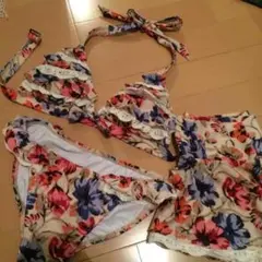 JILLSTUART 花柄水着のサムネイル