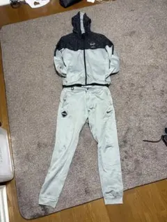 2025年最新】fcrb nike セットアップの人気アイテム - メルカリ