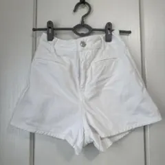 ZARA ホワイト ショートパンツ 34