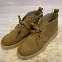 Clarks ブラウン スエード ハイカットシューズ