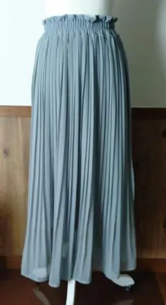 プリーツロングスカート　しまむら　ブルー