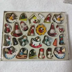 クリスマス　木製オーナメント