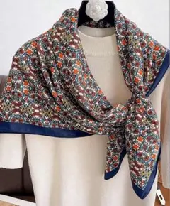 美しいスカーフ