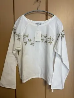 agnes b.刺繍入り長袖ブラウス ホワイト 美品 - メルカリ