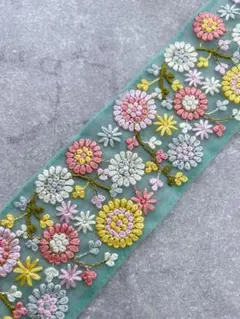 インド刺繍リボン