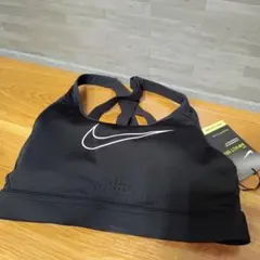 ナイキ NIKE スポーツブラ (スポブラ) 黒 スウッシュ ドライフィット M