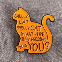 ピンバッジ　ネコ　猫　ねこ　CAT 　ブローチ