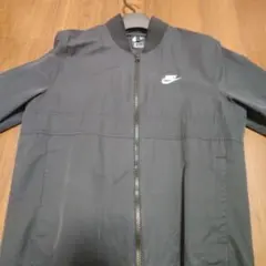 【超人気】Nike ナイキ ブラック ジップアップジャケット　MA−1