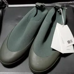 希少UniqloU　初期ニットスニーカー　オリーブのサムネイル