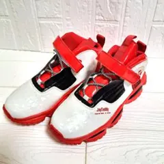 [未使用級] キッズスニーカー　軽量