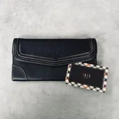 未使用✨DAKS エンボスロゴ　レザー　二つ折り長財布　ロングウォレット