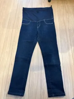 マタニティパンツ ダークデニム ブラック ストレッチ　ユニクロ（サイズL）