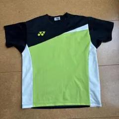 YONEX 半袖シャツ 黒 緑　Ｓ