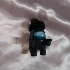 Among Us 黒いキャラクター フィギュア 帽子付き