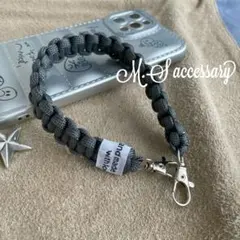 残りわずか‼️スマホストラップ パラコード スタッズ