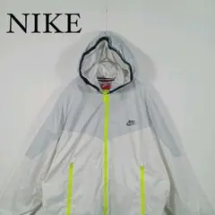 NIKE フード付きナイロンジャケット ナイキ　ドローコードあり　L パーカー