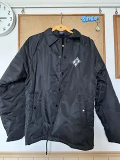 アンチビクスク ジャケット