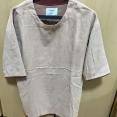 studios トップス