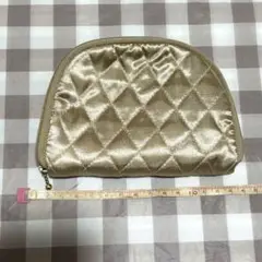 ゴールド キルティングポーチ