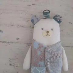 ミナペルホネン　まだ新幹線に乗ったことがないクマくん　宮崎にも新幹線こないかなあ