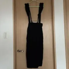 w closet サロペット ブラック フリルストラップのサムネイル