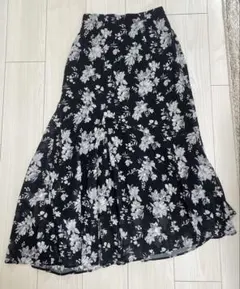 ミッシュマッシュ　花柄　アシンメトリースカート