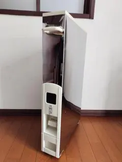米びつ 30kg　33タイプ　計量　白　新品未使用　スリム　幅20cm　日本製 米びつ 30kg 33タイプ 計量 白 新品未使用 スリム 幅20cm 日本製
