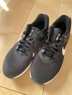 ナイキ レボリューション ジュニア ランニングシューズ 23センチ