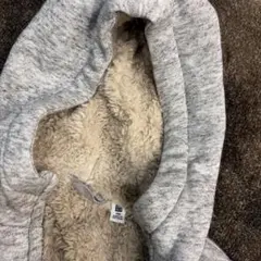 ユニクロキッズ フリースライニング グレー パーカー100㎝