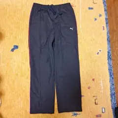 Puma ジャージパンツ 黒
