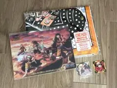 【4点セット】ワンピース ジャンプビクトリーカーニバル シート 下敷き 缶バッジ