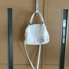 BEVINI べヴィニ PLST別注 2way 本革ショルダーバッグ 白 鞄 BEVINI べヴィニ PLST別注 2way 本革ショルダーバッグ 白 鞄