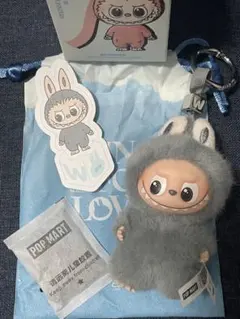 【新品未使用】POPMART ラブブ PIN FOR LOVE イニシャル Ｗ