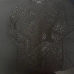 TORNADO MART Vネック ヒョウ柄カットソー