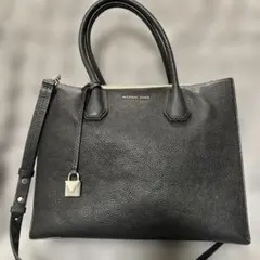 MICHAEL KORS ブラック ハンドバッグ