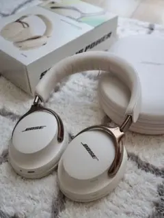 BOSE ワイヤレス ヘッドホン 収納ケース付き