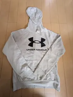 アンダーアーマー トップス