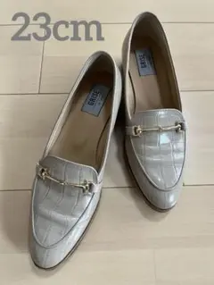 ほぼ新品☆ルタロン グリーズ　レザービットローファー　23cm ベージュ