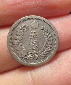 超希少❗️美品以上！竜５銭銀貨、明治９年、トメ銭、通常品、２枚セット 2025年最新】竜5銭銀貨の人気アイテム - メルカリ
