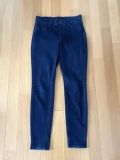 ユニクロ　UNIQLOダークブルー スキニーデニム